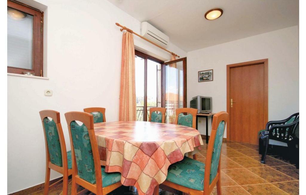 Apartments Perina Šibenik Buitenkant foto